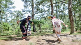 Pertunjukan Kesenian/Tarian Gayo di Bur Telege (Foto; aceh.tribunnews.com) 