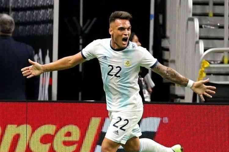 Lautaro Martinez salah satu  andalan Argentina di Piala Dunia 2022. Foto: AFP/GETTY IMAGES/Ornelas dipublikasikan kompas.com