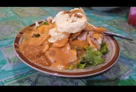 Gado-gado (koleksi Isti Yogiswandani) 