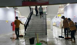 para cleaning service (sumber: Kanalindonesia.com)