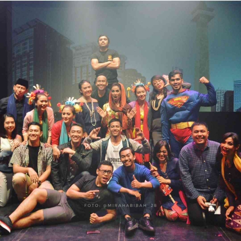 Tim Teater Abang None.| Foto: dokumentadi pribadi