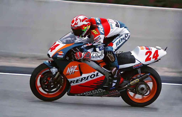 Honda NSR500V dibawa oleh Takuma Aoki. Sumber: Motogp.com