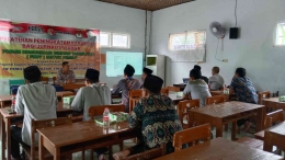 Pelatihan Desain Grafis untuk Guru Madin di FKDT Se-Kabupaten Brebes di Ponpes Darul Abror (Dokpri)