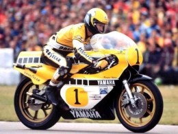 Kenny Roberts, pembalap Amerika pertama yang meraih gelar GP500 (Motogp). Sumber: Motogp.com