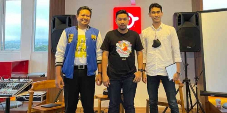 Founder MAJA Labs, Adrian Zakhary di Exposure Malang (Dok: Pribadi)