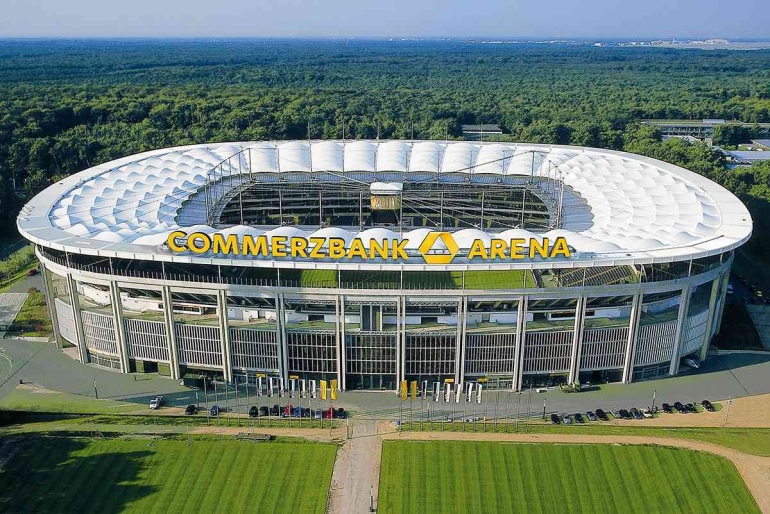 Stadion Waldstadion (stadionwelt.de)