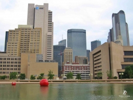 Sebagian gedung-gedung pencakar langit di pusat kota Dallas. Sumber: dokumentasi pribadi