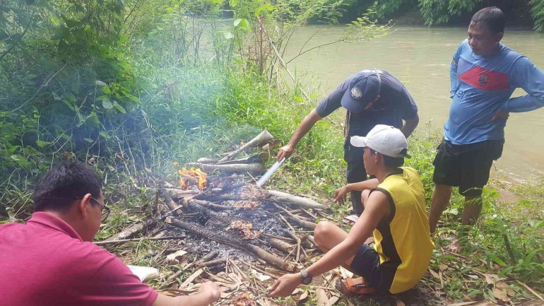 Ngebolang bersama teman-teman kerja di Way Neky, Lampung (dok pribadi)