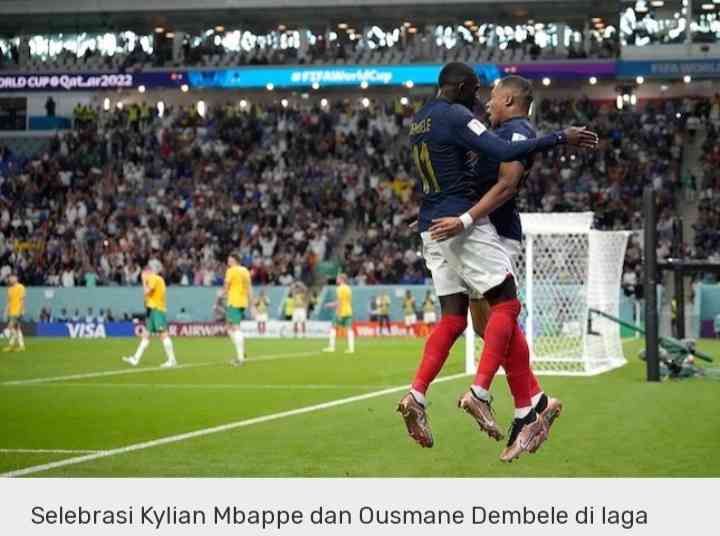 Selebrasi Kylian Mbappe dan Ousmane Dembele saat mencetak gol kemenangan ke gawang Australia ( foto: detik.com)