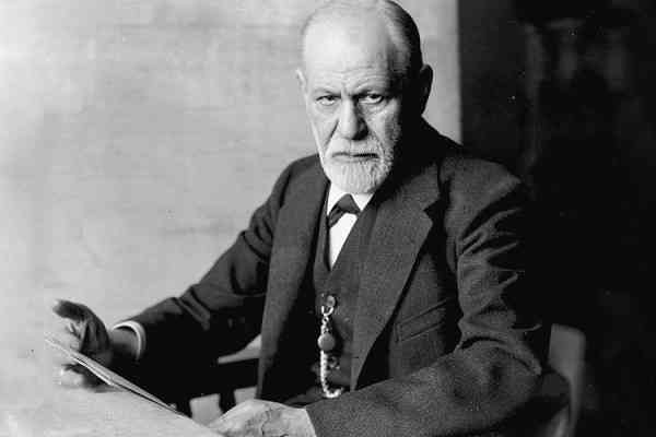 Sigmund Freud (sumber : IDNTimes.com)