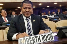 Anggota DPR RI Fraksi Nasdem Robert Rouw, Foto Dok. Kompas.com/Dhias Suwandi