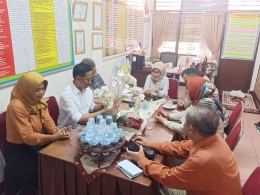 Gambar 1. Sosialisasi Serbukatif dari Tim Jabar Bergerak Kota Bogor (Dokpri)