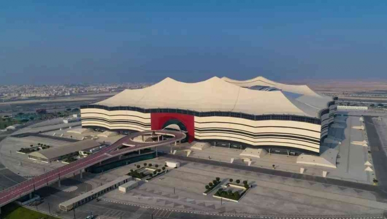Stadion Al Bayt:  qatar2022.qa