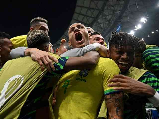 Para Pemain Brazil merayakan gol yang di cetak Richarlison/sports.ndtv.com