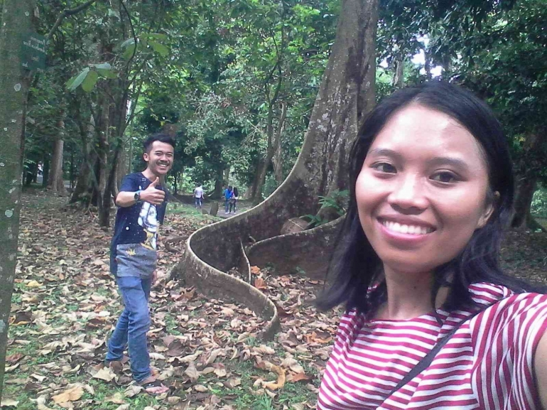 Berjalan-jalan ke Kebun Raya Bogor dalam rangka PDKT | dokumentasi pribadi