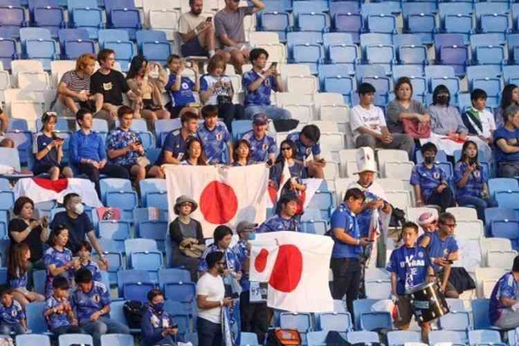 Potret para penggemar Timnas Jepang di Piala Dunia 2022: AFP/Karim Sahib via Kompas.com