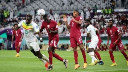 Senegal Vs Qatar saling serang di lapangan hijau, dengan skor 3-1 yang dimenangkan oleh Senegal, dan Qatar Terancam Angkat koper, Sumber: goal.com