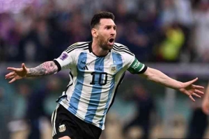 Lionel Messi dan Kylian Mbappe Jadi Pahlawan
