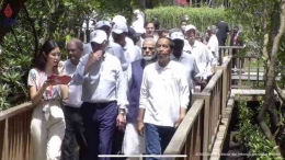 Ayu Saraswati memandu para pemimpin dunia dalam tour di TAHURA (Taman Hutan Rakyat)