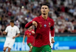 Ronaldo kembali memecahkan rekor. (c) Opsi.id 