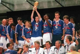 Momen timnas Prancis juara Piala Dunia 1998/foto: FIFA.com