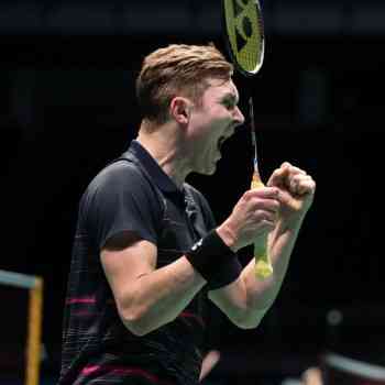 Viktor berada di puncak kejayaannya. Tahun ini juga ia menjadi Juara Dunia dan Juara Eropa. (Foto bwfbadminton.com) 