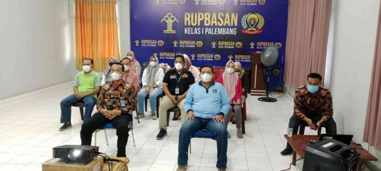 Karubpasan Palembang dan jajaran ikuti pengaran Kakanwil Kemenkumham Sumsel (Dok. Humas Rupbasan Palembang)