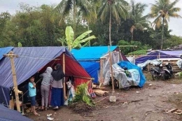 Ilustrasi tenda darurat korban gempa Cianjur (Sumber: kompas.com)