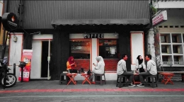 Kedai kopi di kawasan Suryakencana (foto: IG Fanaticoffee Bogor)