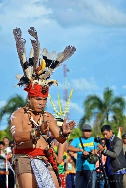 Wadian Dadas, Tarian Khas Suku Dayak Ma'anyan. | Foto: Mickey Juanda
