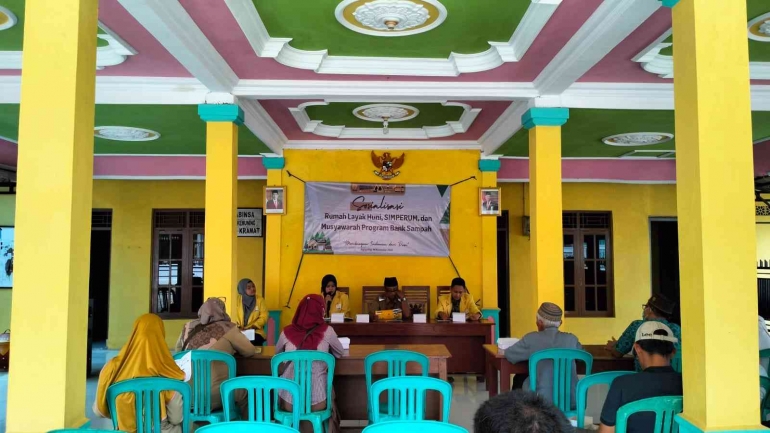 Sosialisasi Rumah Layak Huni di Balai Desa Kemuning, Kec. Kramat, Kab. Tegal