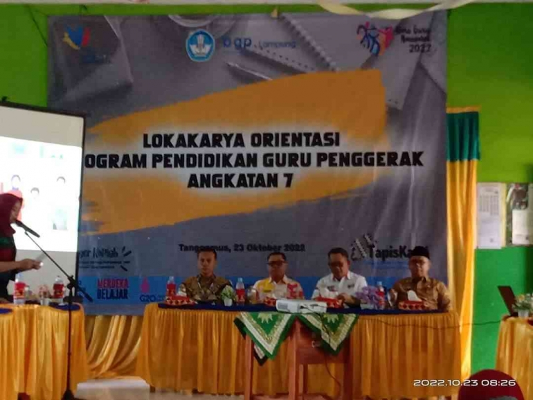 Wakil Bupati Tanggamus, Perwakilan BGP Lampung, KCD Pendidikan Wilayah II dan Tim Dinas Pendidikan Tanggamus/dokpri