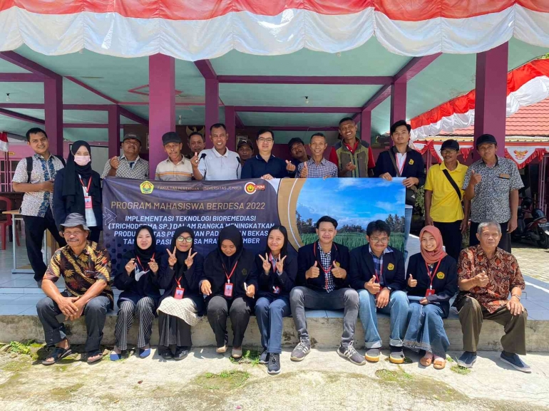 Foto bersama kegiatan Promadesa di Desa Mrawan. Dokpri