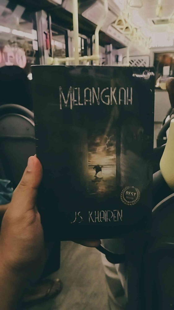 Novel yang dibeli. Dokumentasi Pribadi