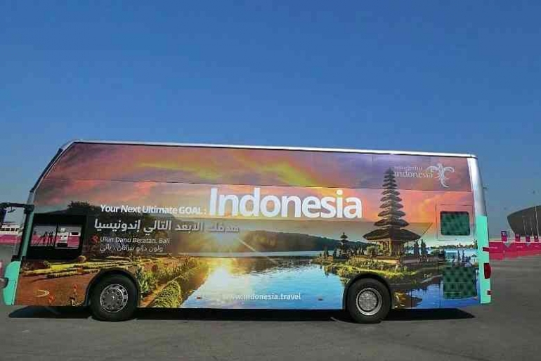 Bus yang di-branding Wonderful Indonesia di Piala Dunia 2022 di Qatar. Sumber: www.kemenparekraf.go.id