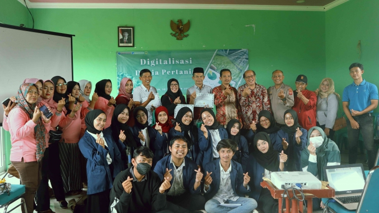 Program Kampus Desa yang dilaksanakan di Aula Kantor Desa Sukatani, Bogor, Jawa Barat (20/11/2022). Dokpri