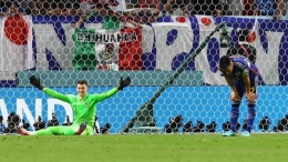 Dominik Livakovic, pahlawan Kroasia dalam drama adu penalti melawan Jepang di 16 besar Piala Dunia 2022 (Foto Reuters/Mathew Childs).