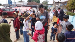 Ceria bersama anak-anak penyintas gempa (Dokpri)