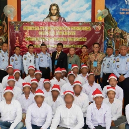Perayaan Natal Tahun 2022 disambut dengan sukacita oleh para WBP Nasrani (Dok. Humas Lapas Pamekasan)