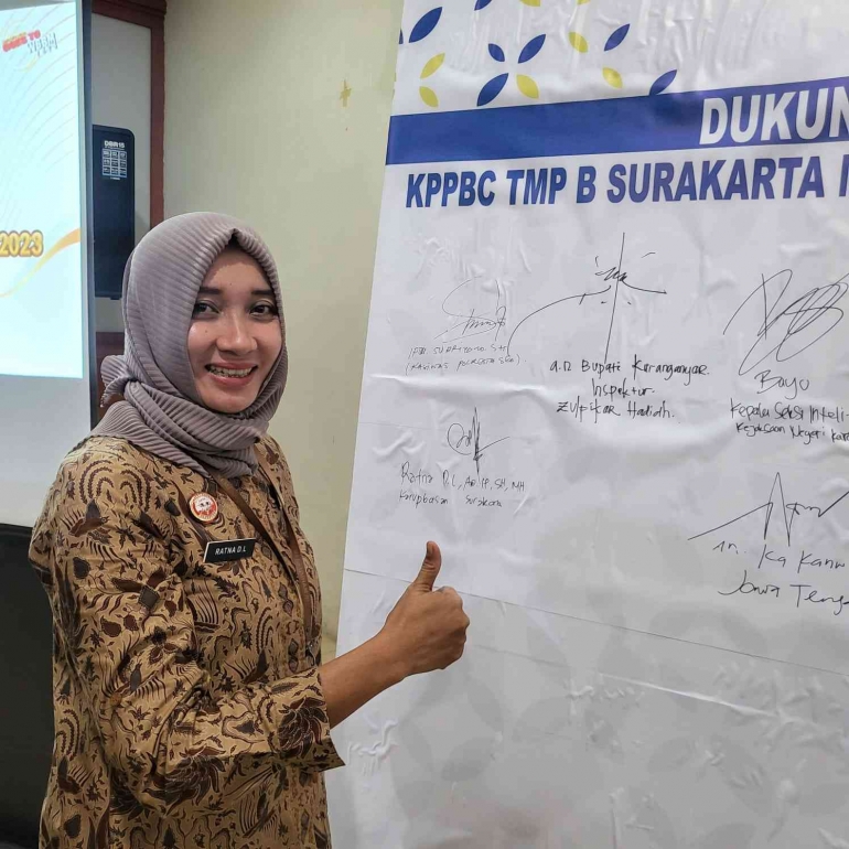 Penandatangan Wall Integrity oleh Ratna Dwi Lestari (Dokpri)