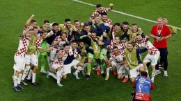 Timnas Kroasia merayakan kemenangan di babak 16 besar/Reuteurs
