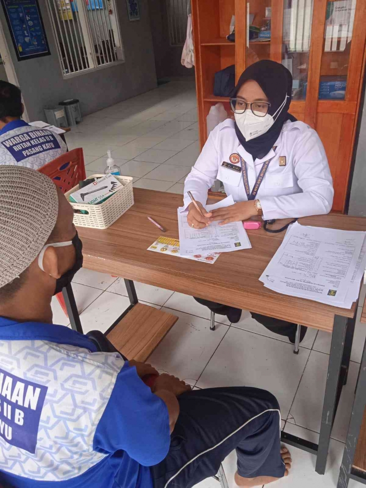 Deteksi Dini TB dan HIV/AIDS, Rutan Pasangkayu Gelar Skrinning Dan Pemeriksaan Kepada Warga Binaan. Foto: Rutan Pasangkayu/dok (12/09) 