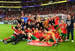 Selebrasi kemenangan tim Marocco setelah mengalahkan Portugal 1-0  (Sumber foto: akun twitter @ESPNFC)