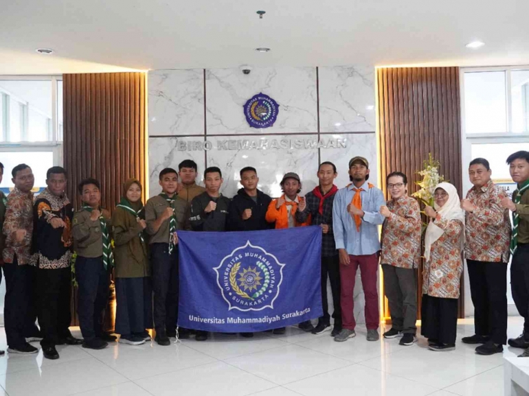 Biro Kemahasiswaan UMS Kirimkan Tim Relawan ke Cianjur. Foto Humas UMS