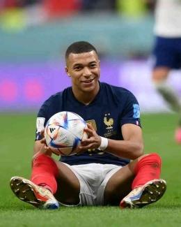 Mbappe Style (Foto facebook.com/FIFA World Cup 2022)