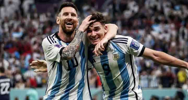 Duet maut Messi-Alvarez menangkan Argentina 3-0 atas Kroasia ( foto: Bola.net)