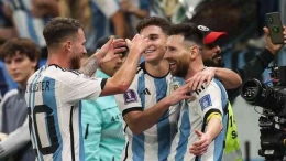 Argentina melaju ke final Piala Dunia 2022 usai mengalahkan Kroasia 3-0. (Foto: Getty Images/Ian MacNicol via detik.com) 