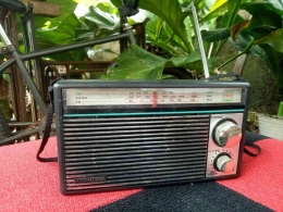 Radio transistor, Sumber garousell