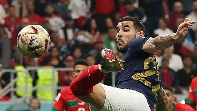 Theo Hernandez sesaat akan mencetak gol ke gawang Maroko (sumber: sport.detik.com/Rifqi Ardita)