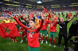 Maroko di perempat final Qatar '22 Maroko Kalahkan raksasa bola Portugal di  Doha pada 10/12/22 (AFP/KIRILL KUDRYAVTSEV) via kompas.com. 